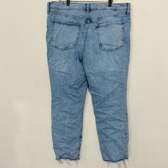 Old Navy O.G. Straight Raw Hem Distressed Denim Jeans SIZE 16 - Picture 4 of 8